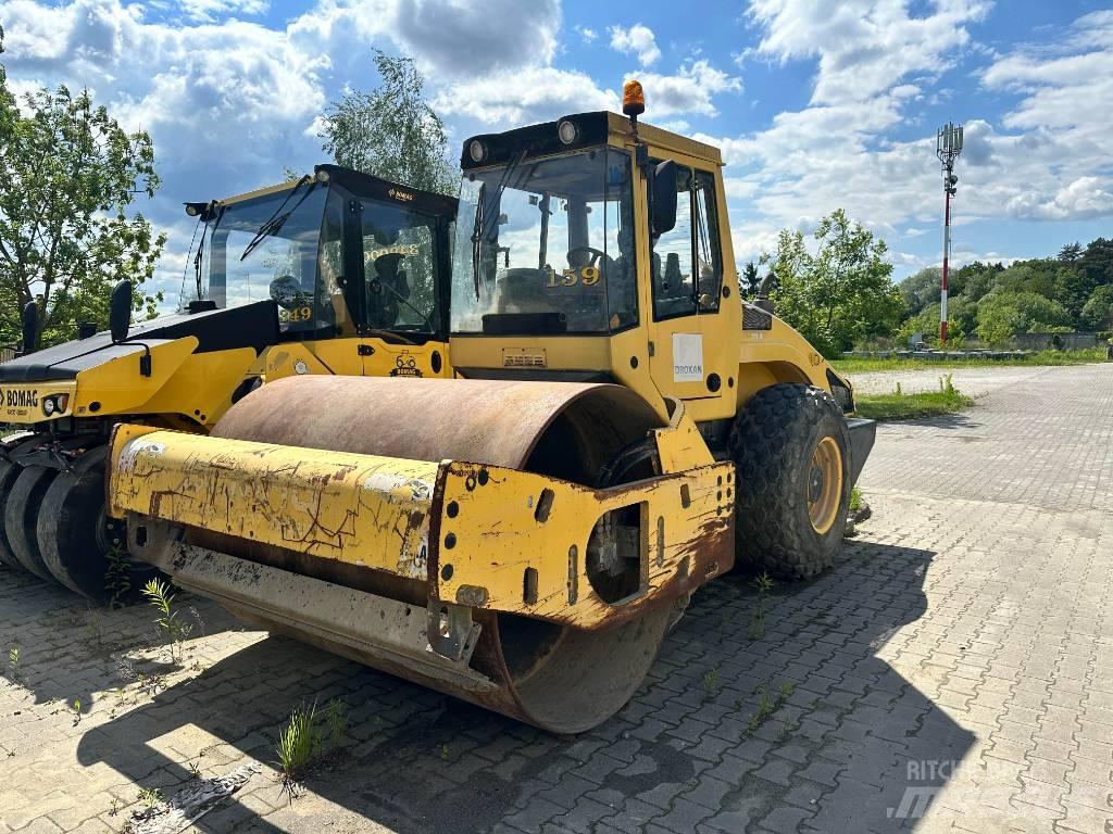 Bomag BW 211 D-4 Vieno būgno volai