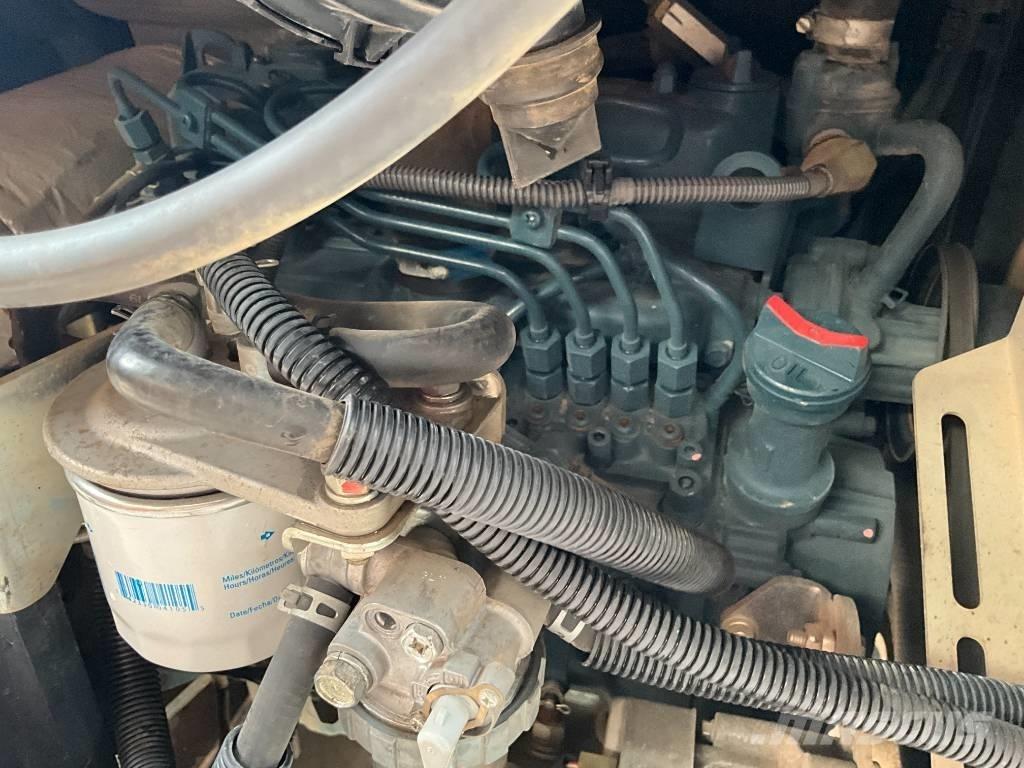 Yanmar 4TNV98 Varikliai