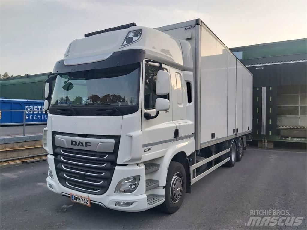 DAF CF 480 FAN 6X2 Sunkvežimiai su dengtu kėbulu