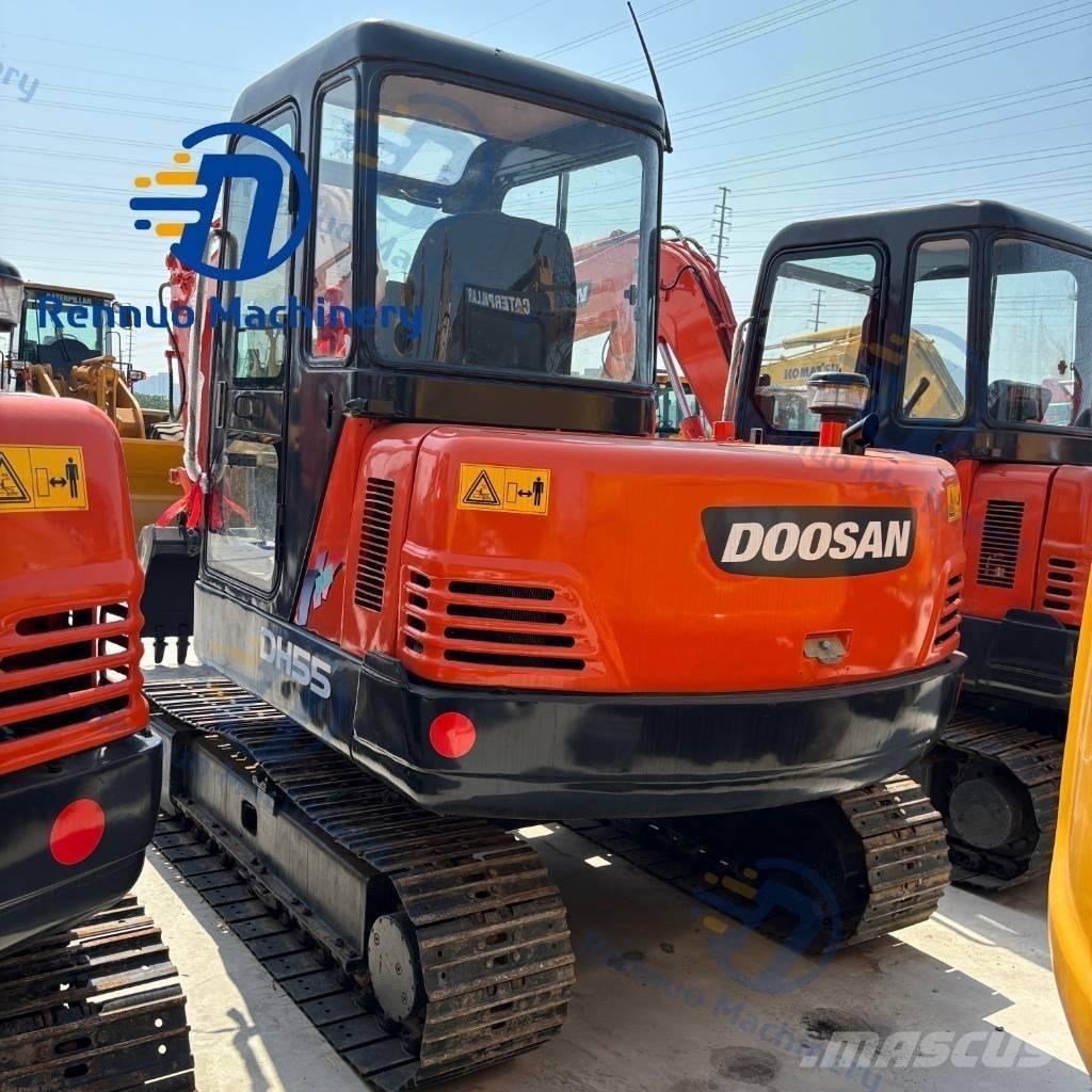 Doosan DH55 Vikšriniai ekskavatoriai