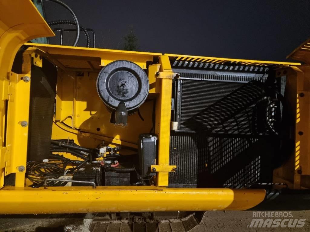 JCB JS 210 LC Vikšriniai ekskavatoriai