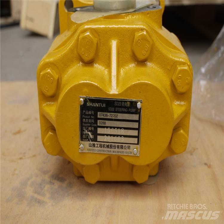 Komatsu D85A-18 pump Hidraulikos įrenginiai