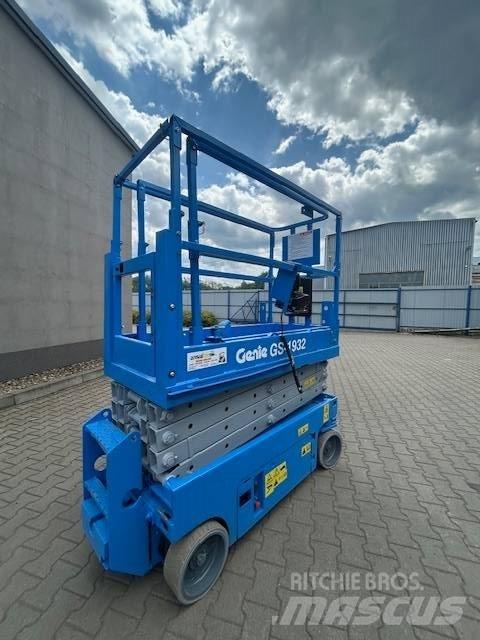 Genie GS 1932 Žirkliniai keltuvai