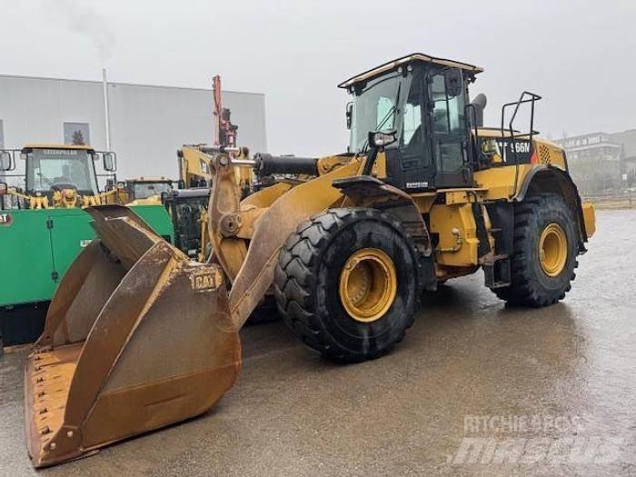CAT 966M Naudoti ratiniai krautuvai