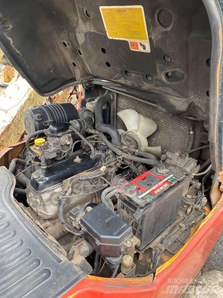 Toyota 42-7 FG 25 LPG (dujiniai) krautuvai