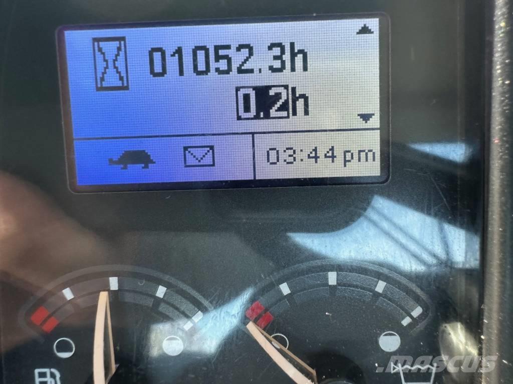 Volvo DD 105 OSC Porinių būgnų volai