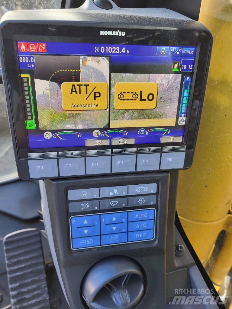 Komatsu PC210LC-11 Vikšriniai ekskavatoriai