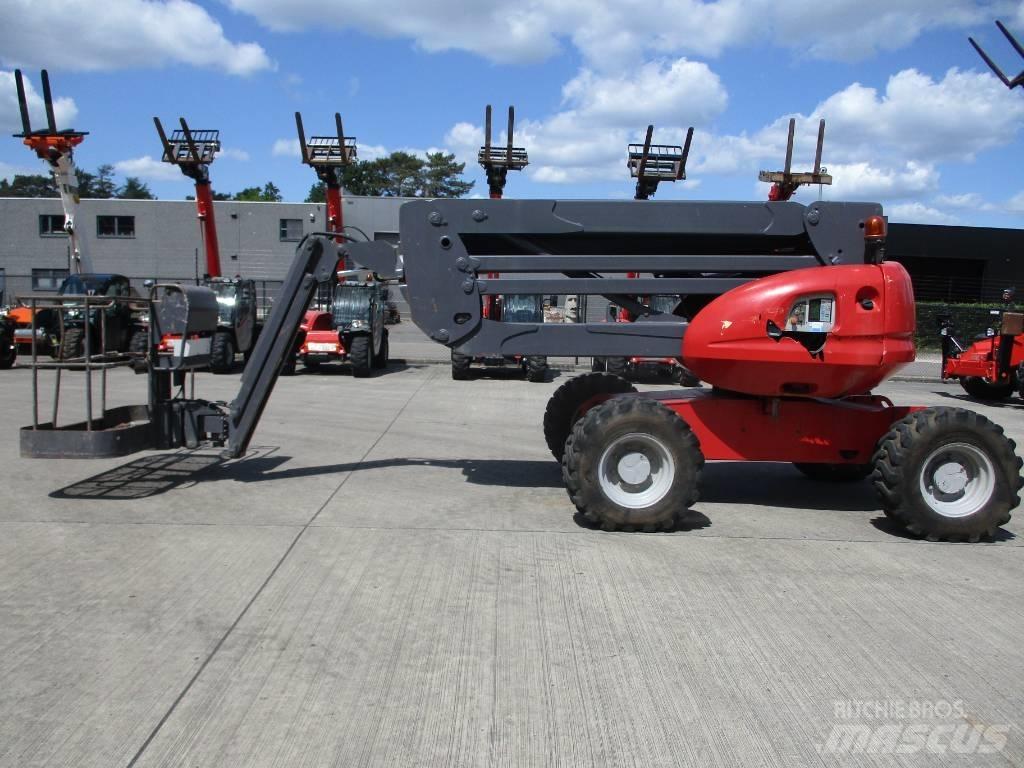 Manitou 160 ATJ (397) Kompaktiškas savaeigis strėlinis keltuvas