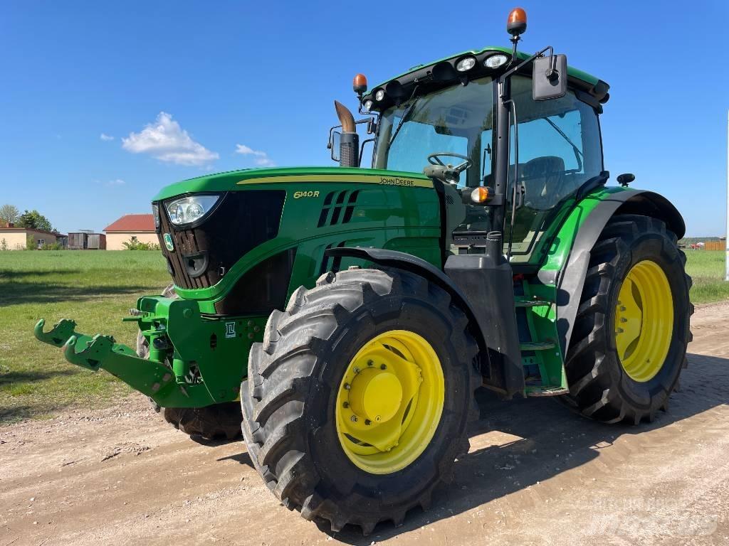 John Deere 6140 R Traktoriai