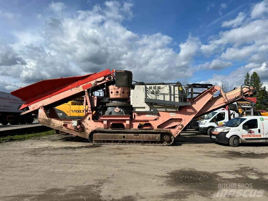 Sandvik QH 330 Mobilūs smulkintuvai