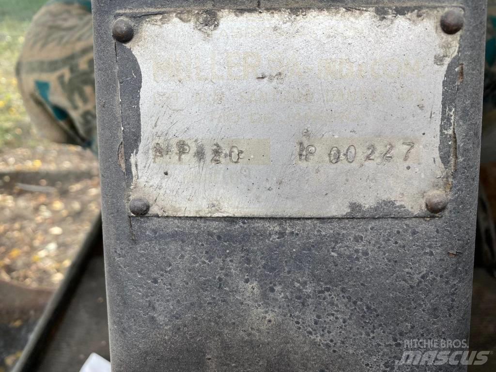  Strojexport GW20 Kiti volai
