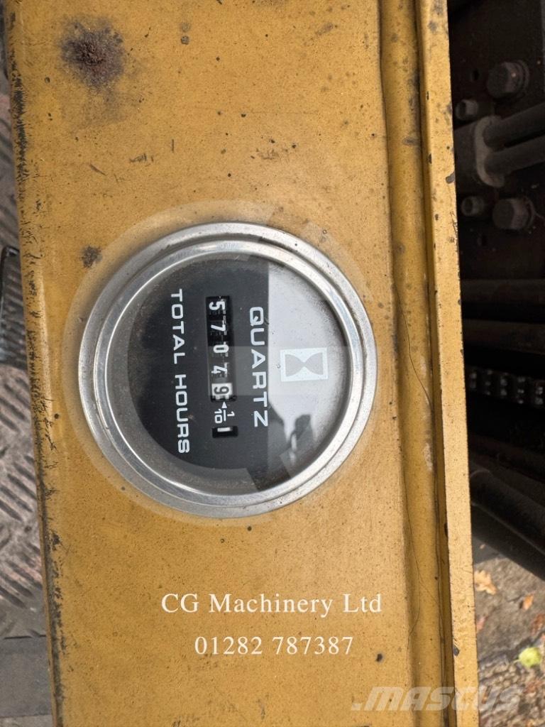 CAT EP 15 T Elektriniai šakiniai krautuvai