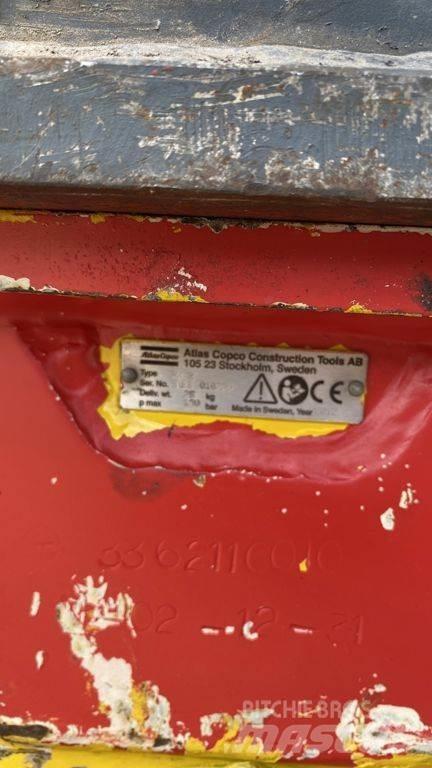 Atlas Copco CP RX2 Hidrauliniai kūjai / Trupintuvai