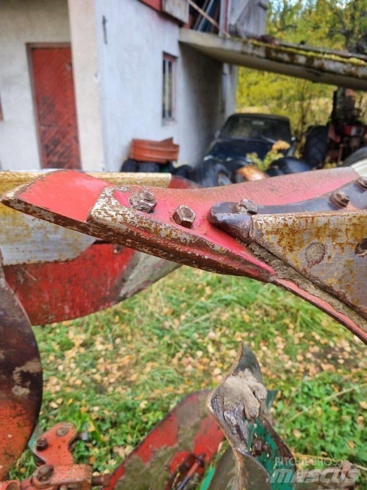 Kverneland em 85-200 Apverčiamieji plūgai