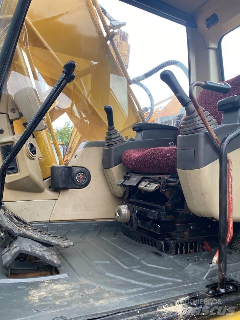 CAT 320 C L Vikšriniai ekskavatoriai