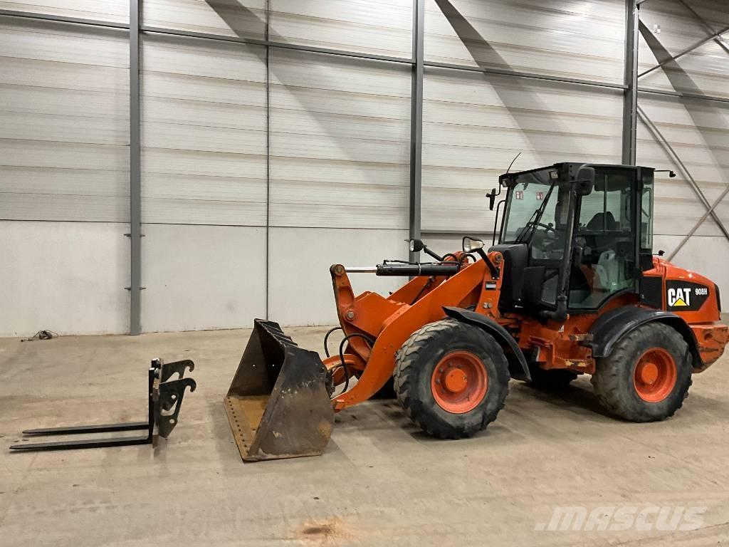 CAT 908 H Naudoti ratiniai krautuvai