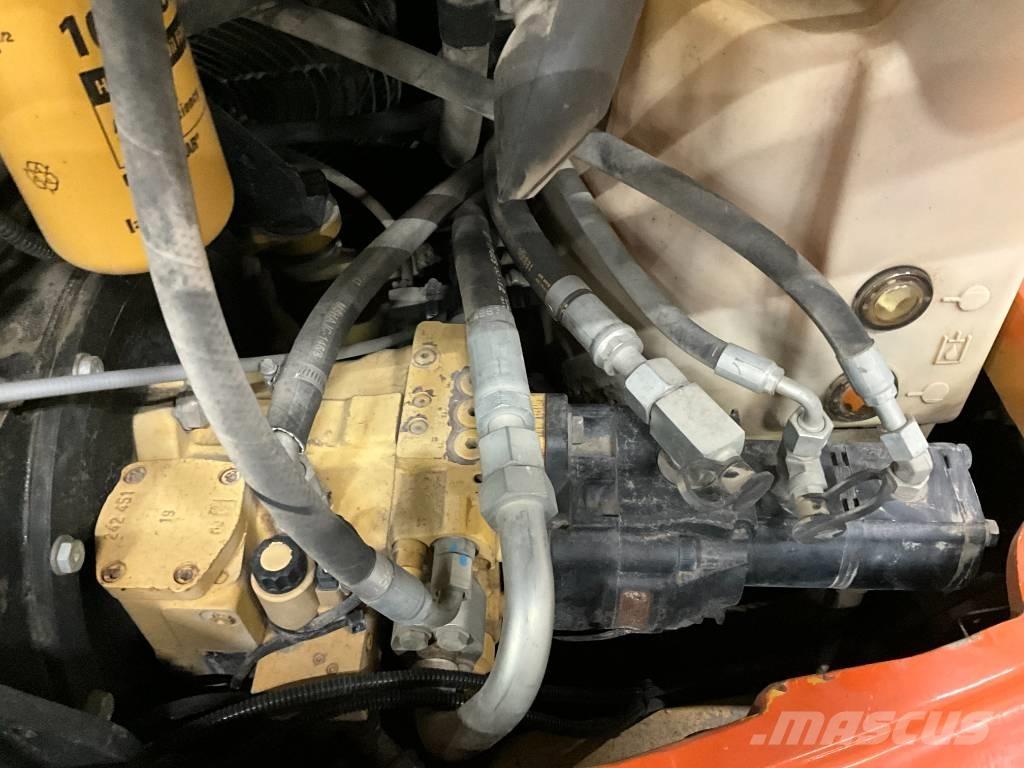 CAT 908 H Naudoti ratiniai krautuvai