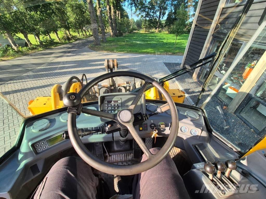 Volvo L 70 C Naudoti ratiniai krautuvai