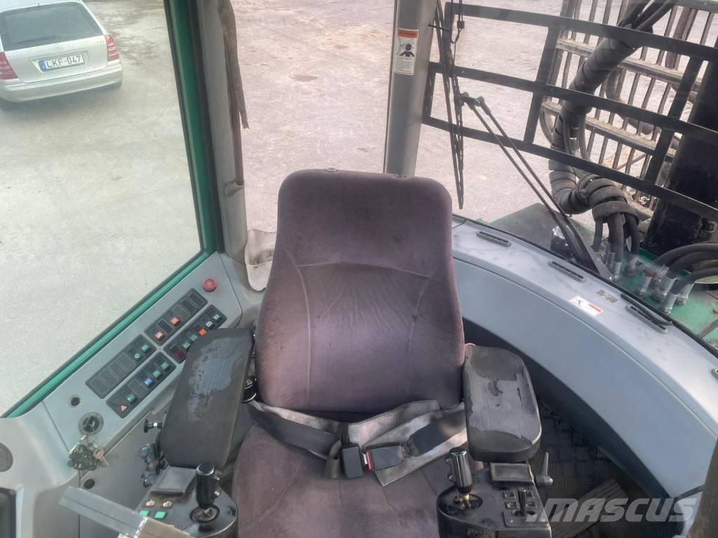 Timberjack 810 B Naudoti miškovežiai (Forvarderiai)