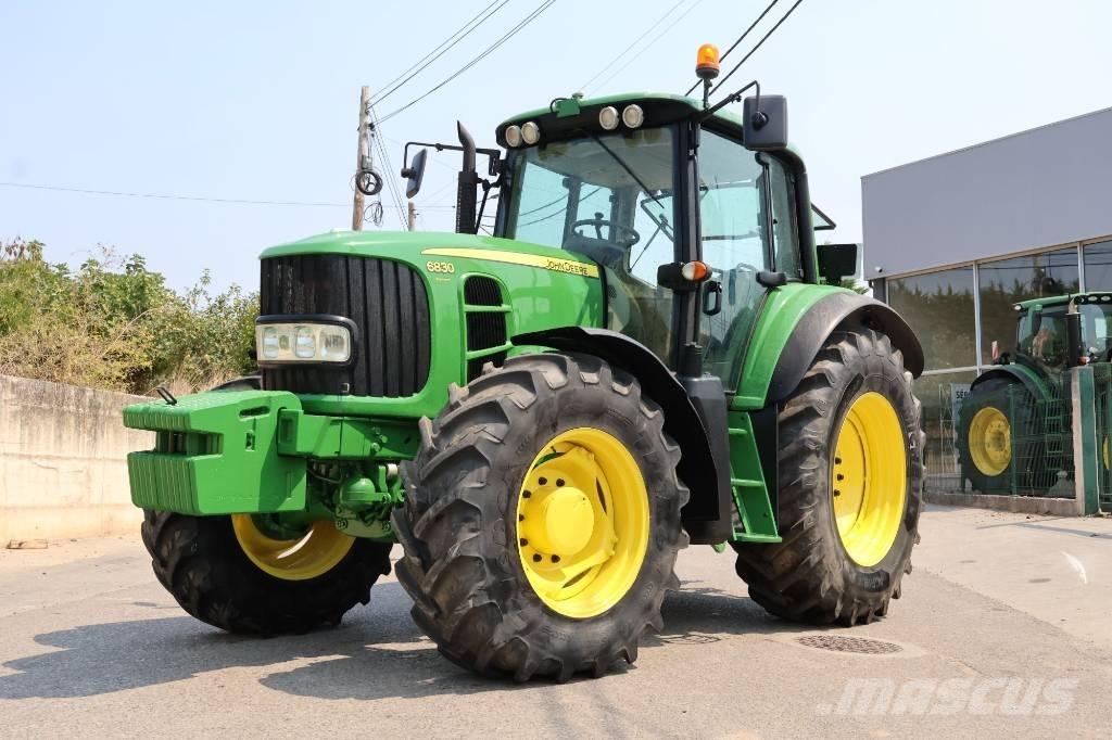 John Deere 6830 Traktoriai