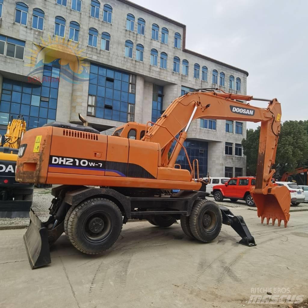 Doosan DH 210 W-7 Ratiniai ekskavatoriai