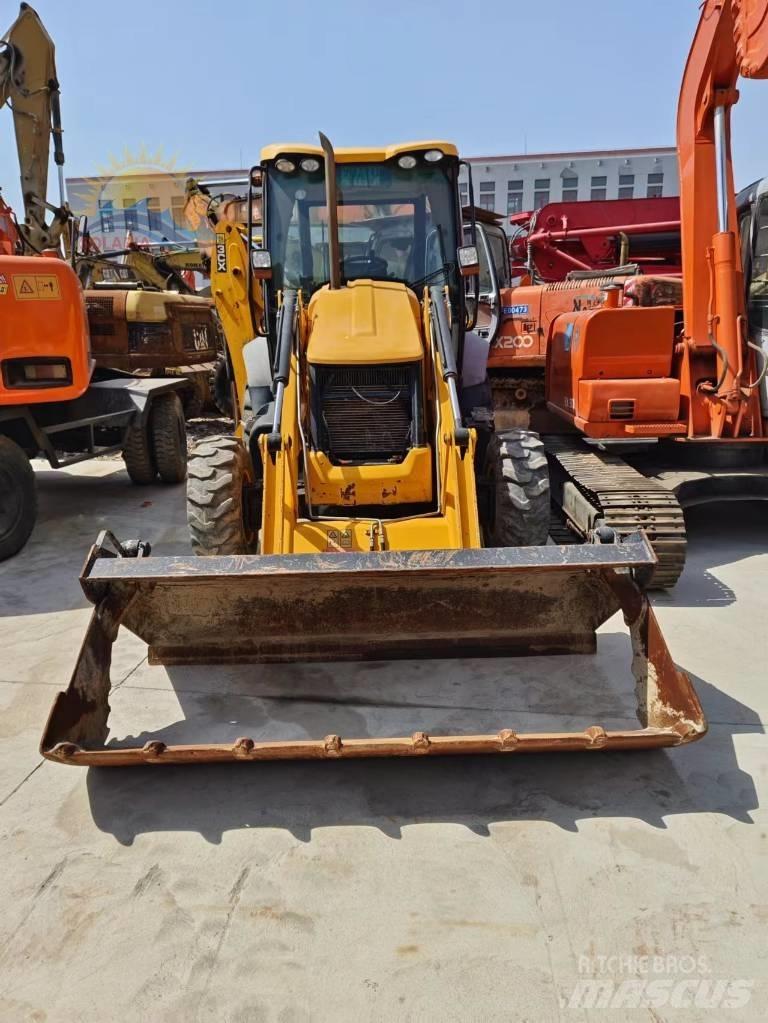 JCB 3CX Ekskavatoriniai krautuvai