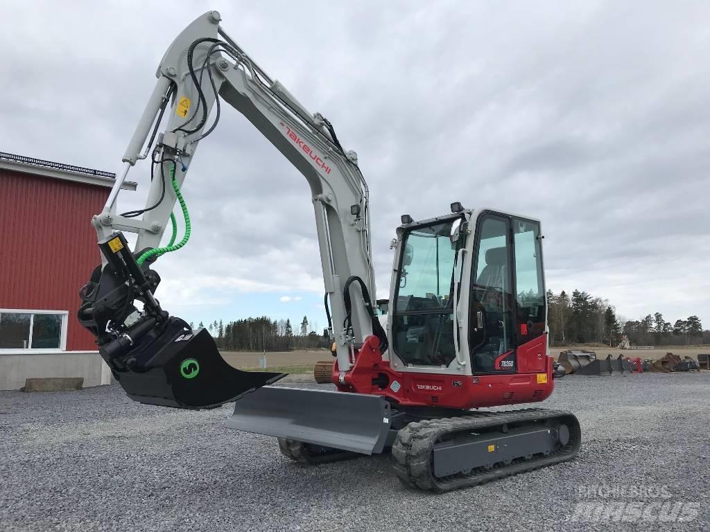 Takeuchi TB260 Mini ekskavatoriai < 7 t