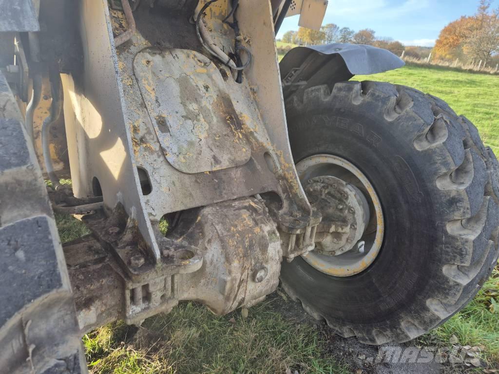 Volvo L 70 F Naudoti ratiniai krautuvai