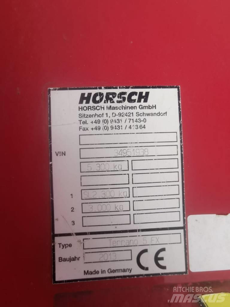 Horsch Terrano 5 FX Kultivatoriai