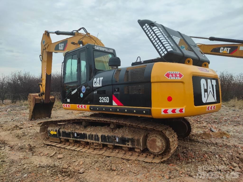 CAT 326D Vikšriniai ekskavatoriai