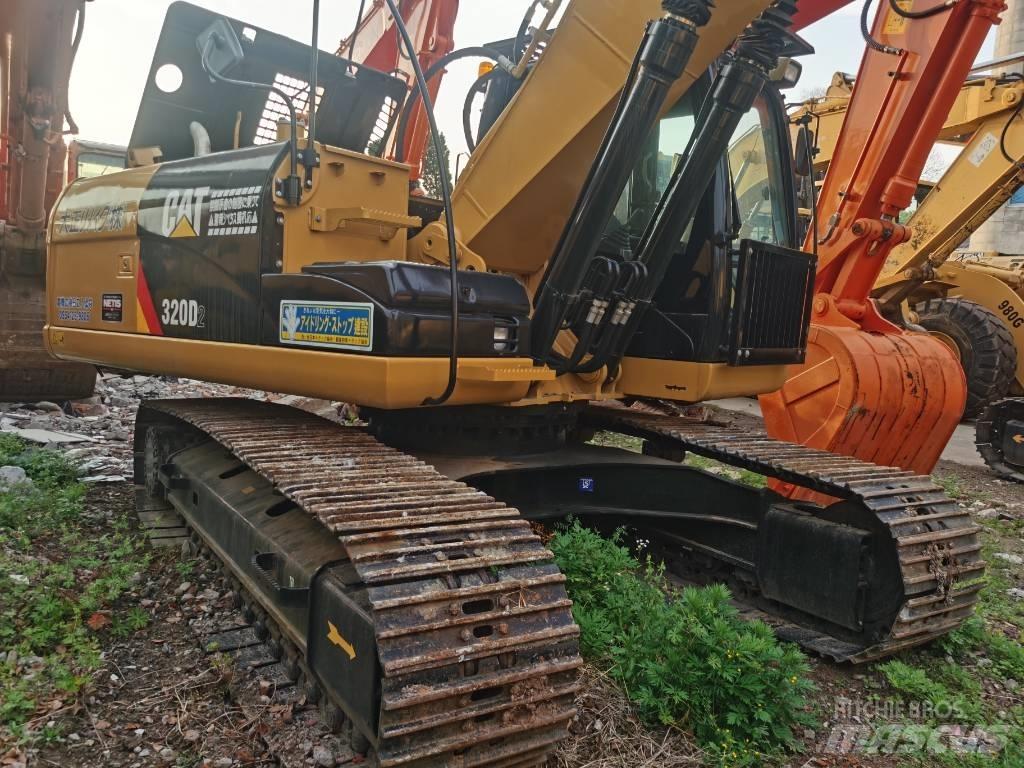 CAT 320 D2 Vikšriniai ekskavatoriai