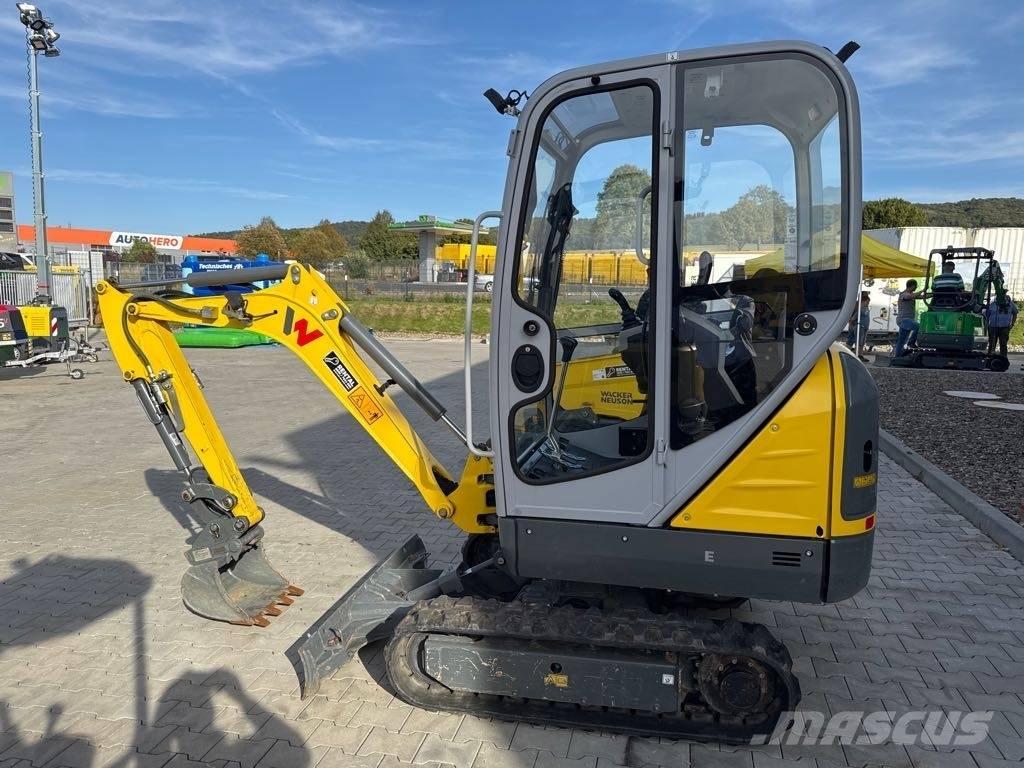 Wacker Neuson ET16 Vikšriniai ekskavatoriai