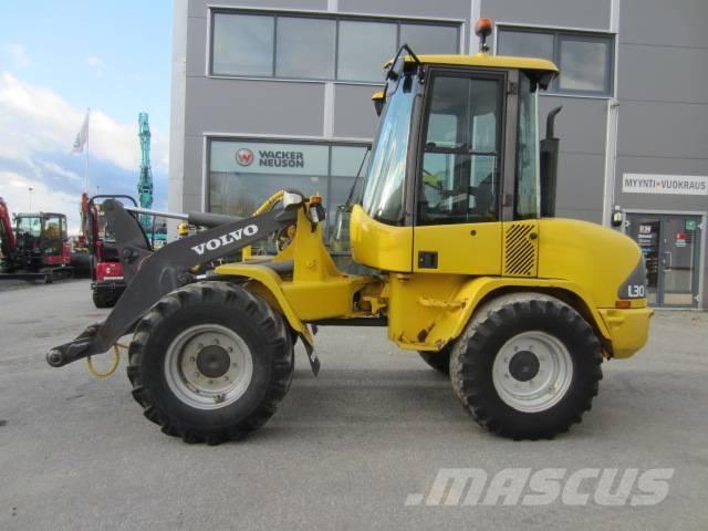 Volvo L 35 Naudoti ratiniai krautuvai