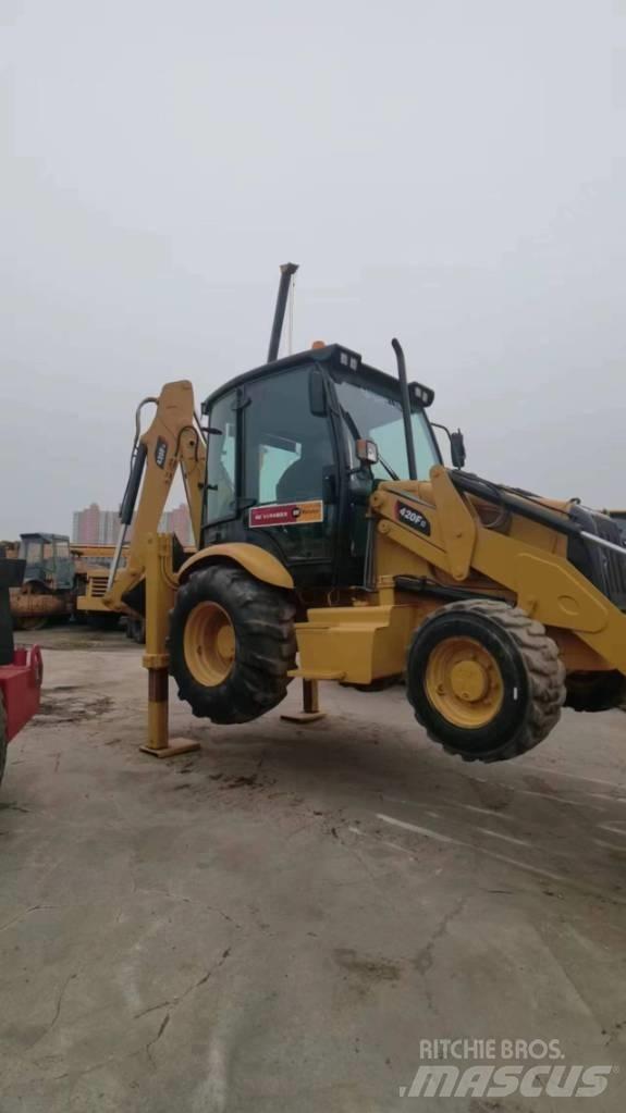 CAT 420 F Ekskavatoriniai krautuvai