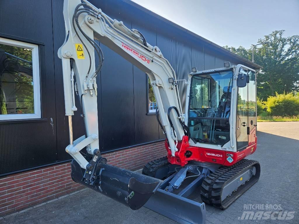 Takeuchi TB 240 Mini ekskavatoriai < 7 t