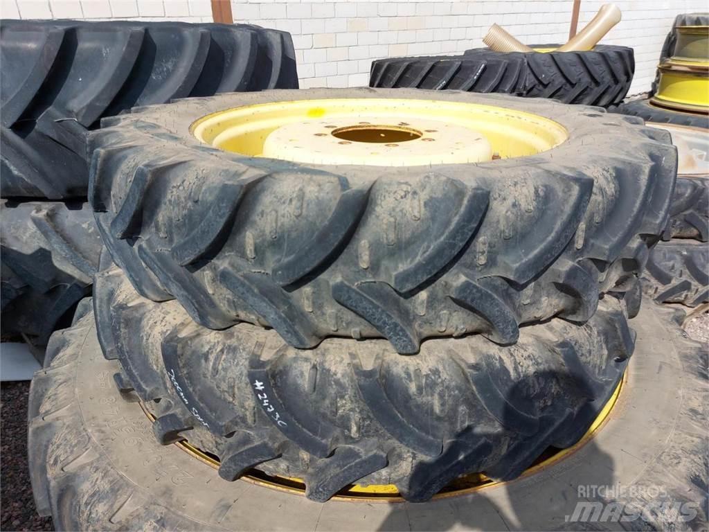 Kleber 270/95R32 Padangos, ratai ir ratlankiai
