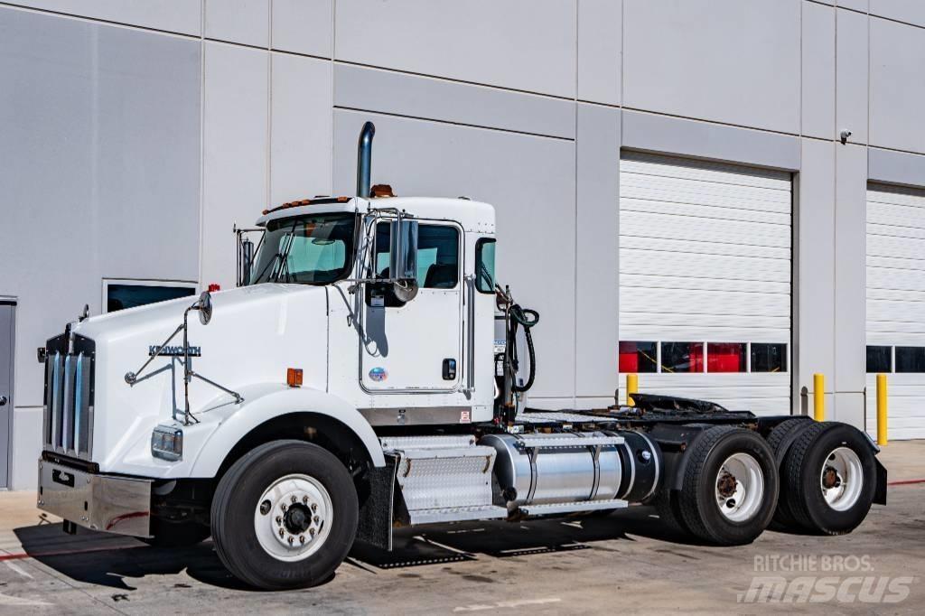 Kenworth t800 Naudoti vilkikai