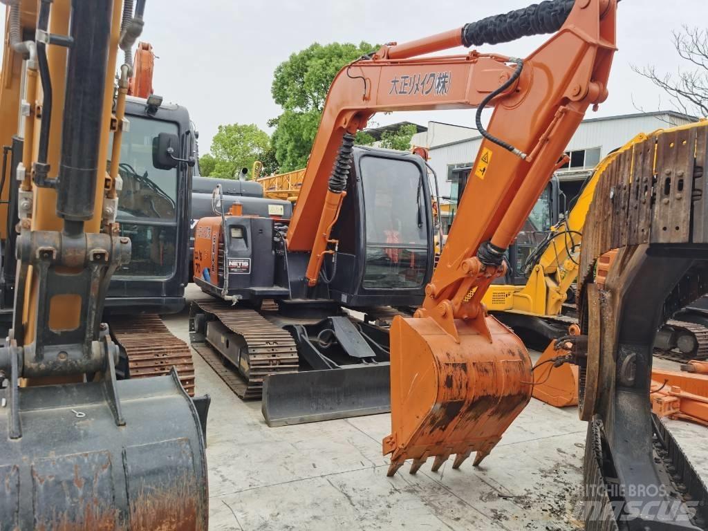 Hitachi ZX 70 Vikšriniai ekskavatoriai