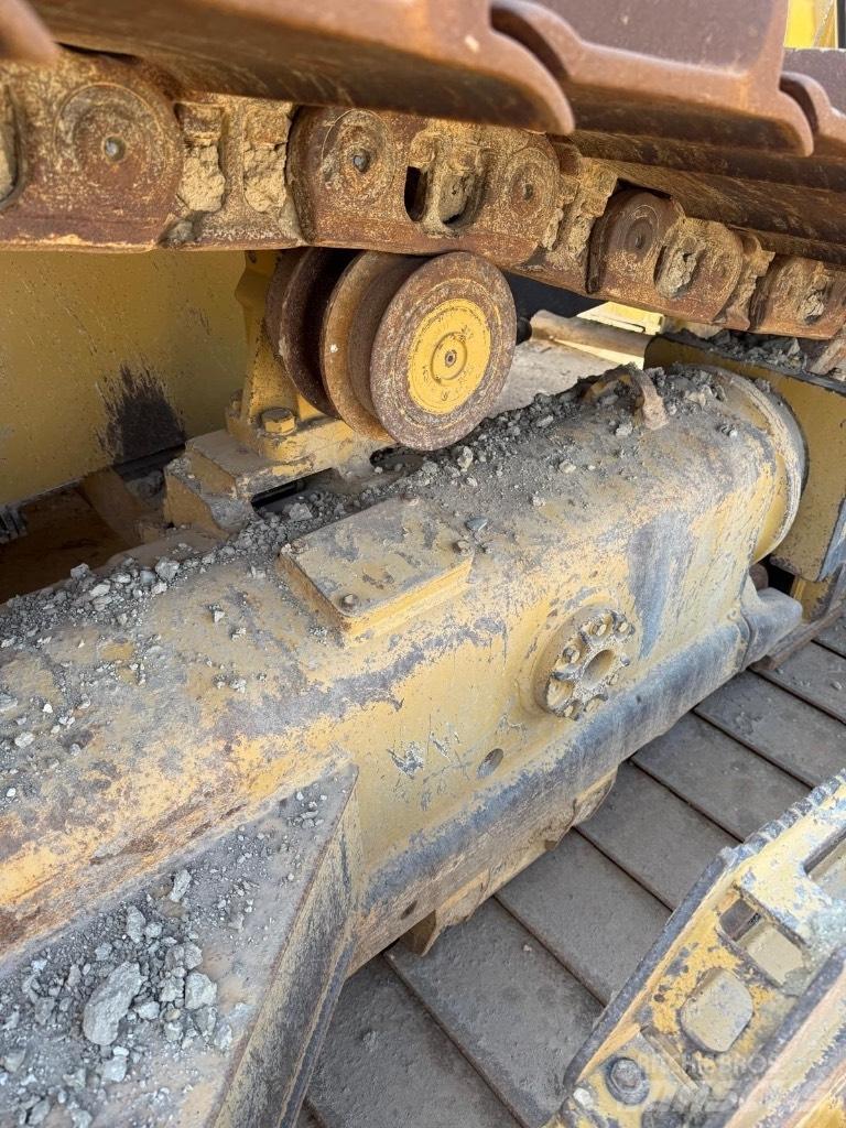 CAT D 6 T LGP Vikšriniai buldozeriai