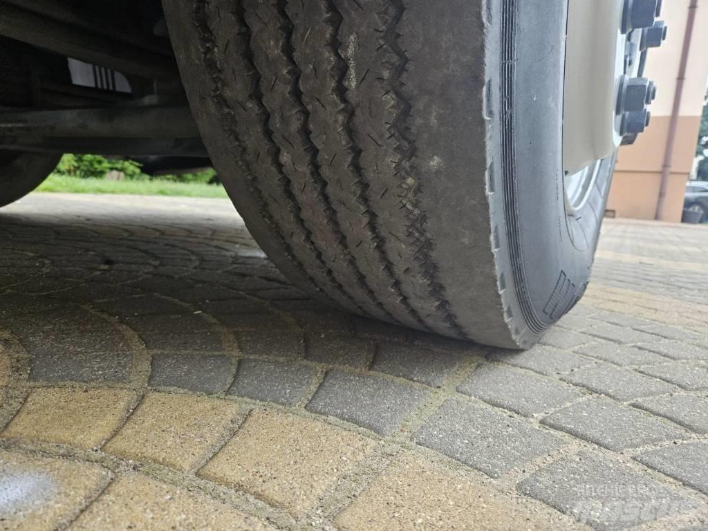 Scania 124 L 420 Naudoti vilkikai