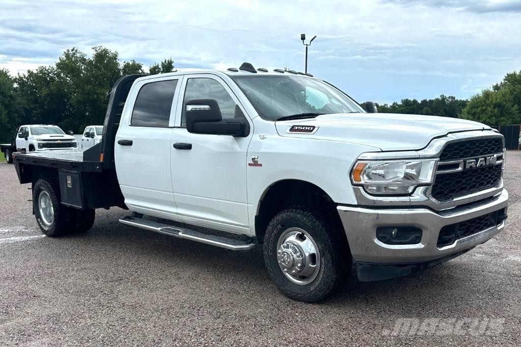 RAM 3500 TRADESMAN Platformos/ Pakrovimas iš šono