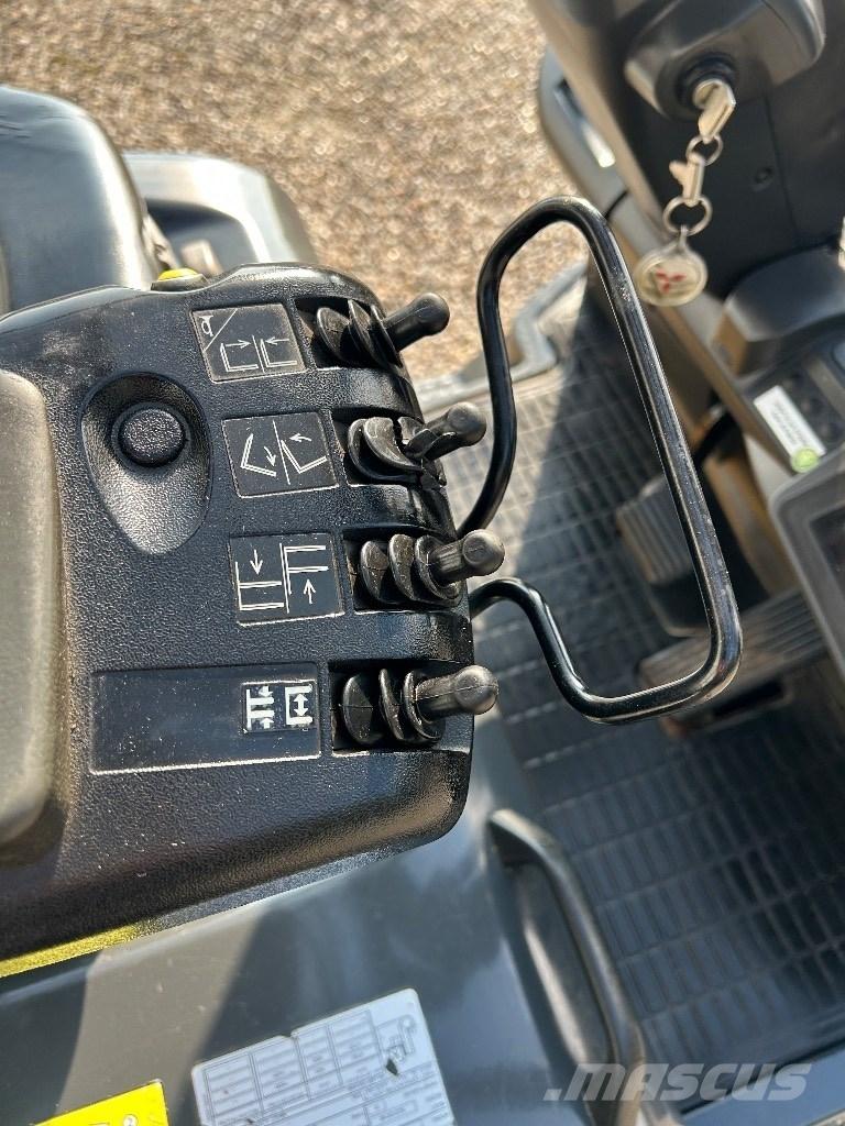 CAT EP 16 CN 2T Elektriniai šakiniai krautuvai