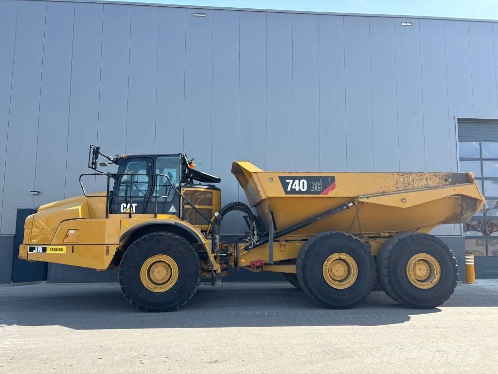 CAT 740 GC Karjeriniai savivarčiai