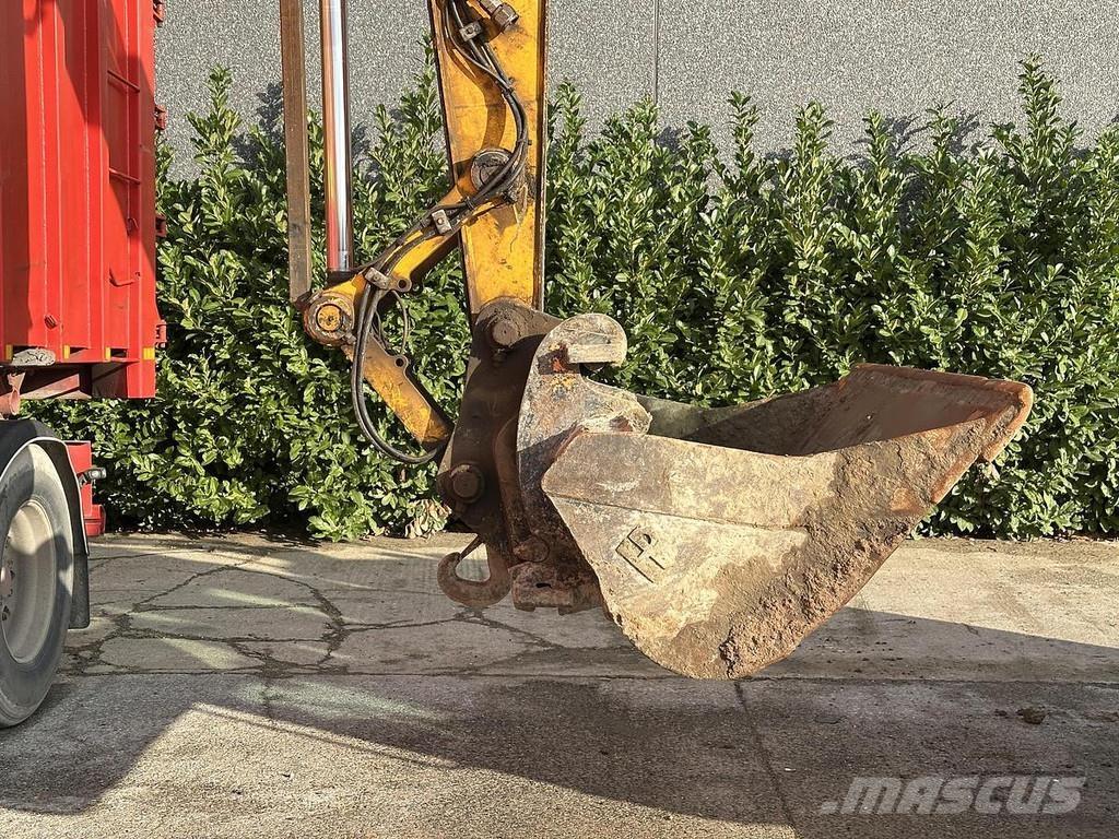 JCB JZ141LC Specialūs ekskavatoriai