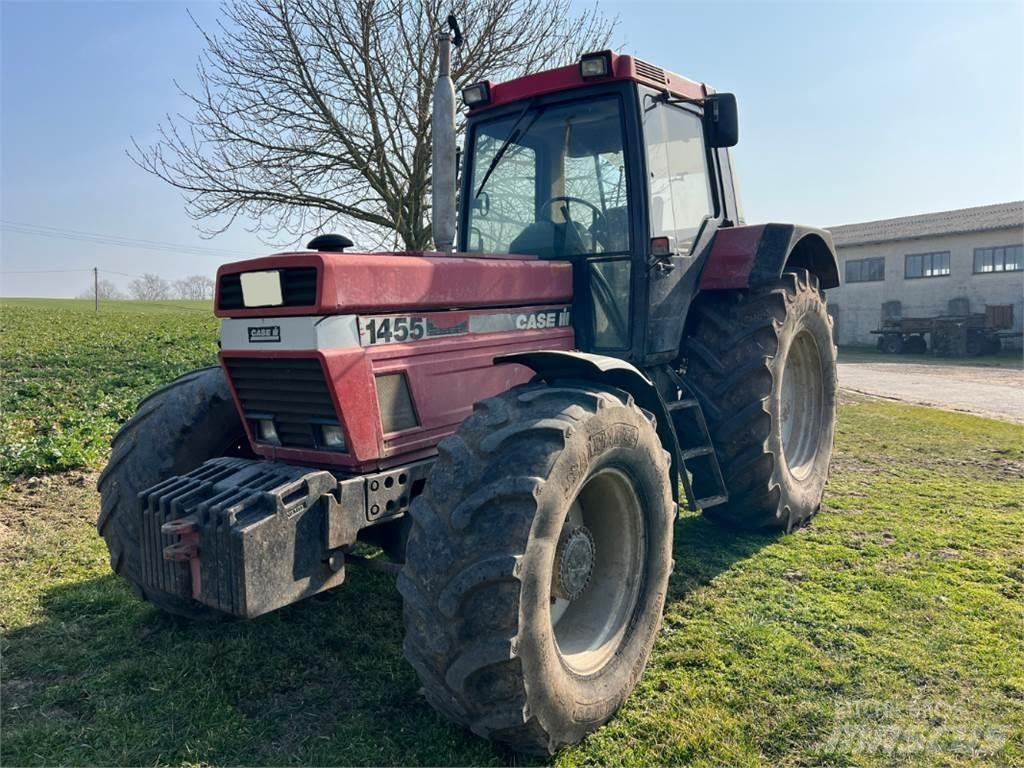 Case IH 1455 Traktoriai