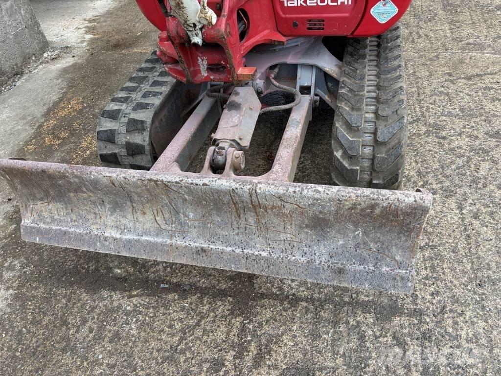 Takeuchi TB 230 Mini ekskavatoriai < 7 t