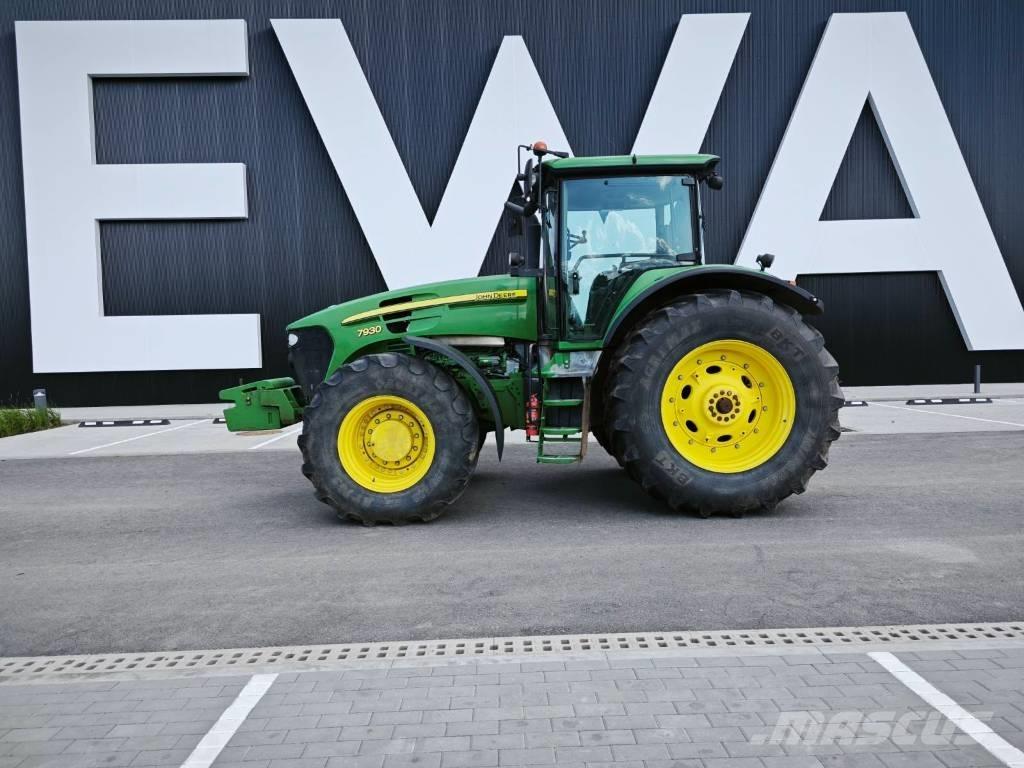 John Deere 7930 Traktoriai
