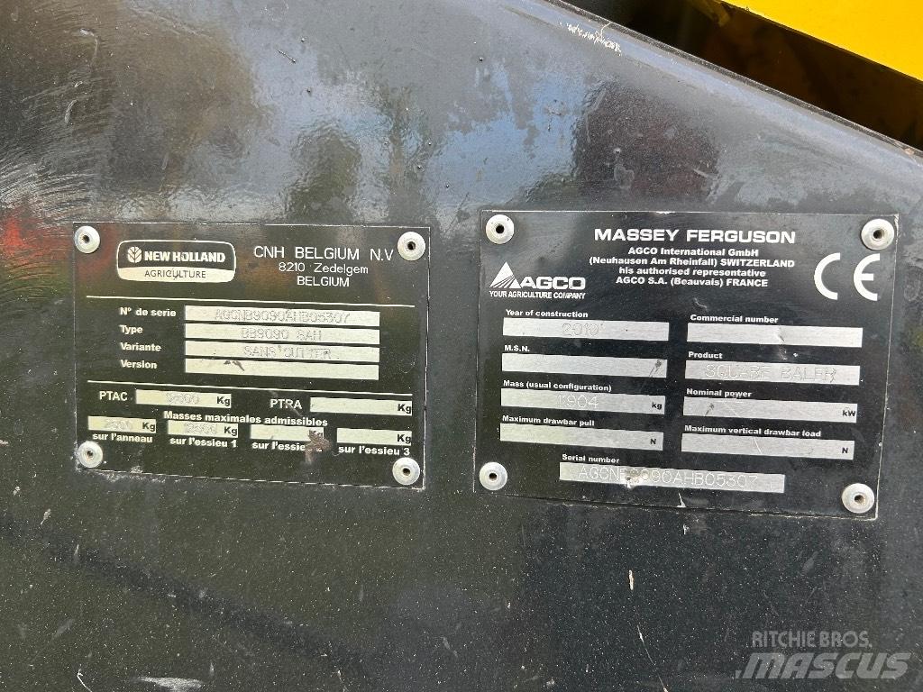 New Holland BB 9090 Stačiakampių ryšulių presai