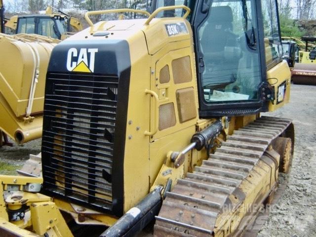 CAT D 3 K 2 XL Vikšriniai buldozeriai