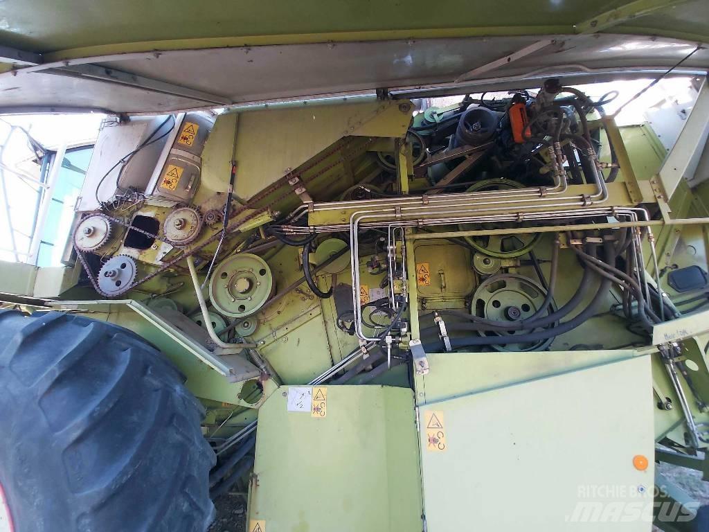 CLAAS Lexion 480 Derliaus nuėmimo kombainai